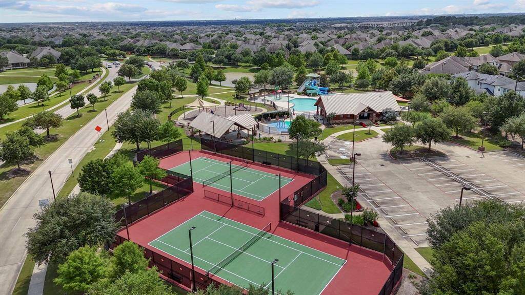 Subdivision amenities.