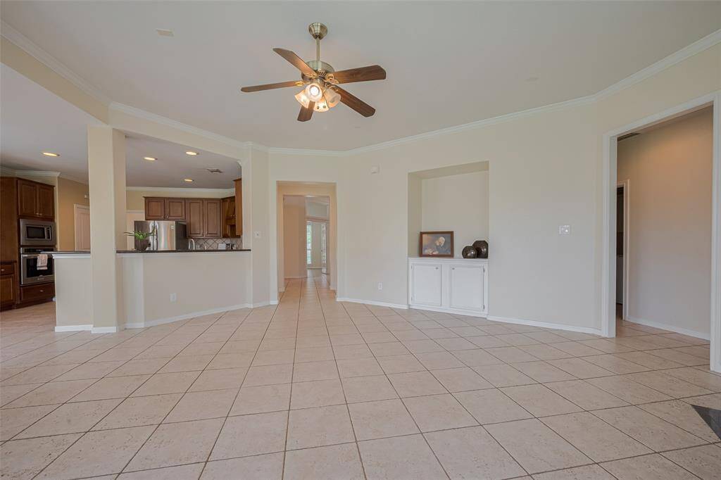 Another view of the family and Breakfast bar