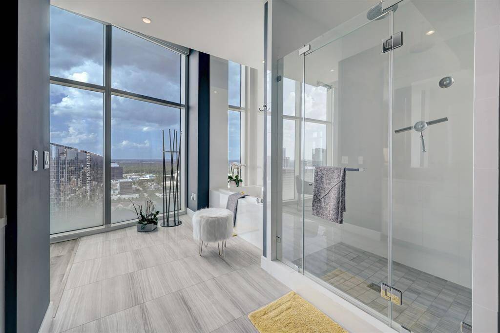 The primary baths views