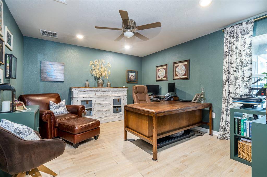 Home Office/Study or could be a 5th Bedroom.  Full walk in closet large enough for Holiday Decorations