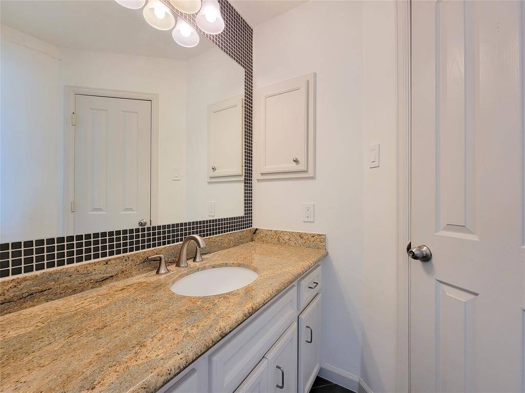 The second Jack and Jill bathroom vanity.