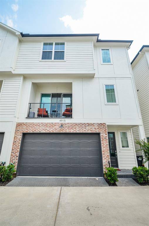 The private balcony offers a window on the world! Inside are 3 bedrooms (primary on the 3rd floor) and 3-1/2 baths, occupying a 2,060 square-foot of interior living space with 1,505 square feet Lot.