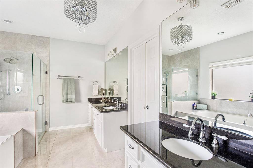 You will never have to worry about lack of space with these his and hers sinks. Lots of storage and super functional!