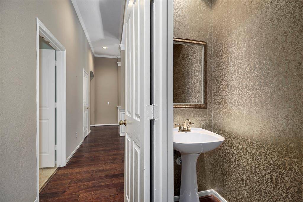 Property Image 28