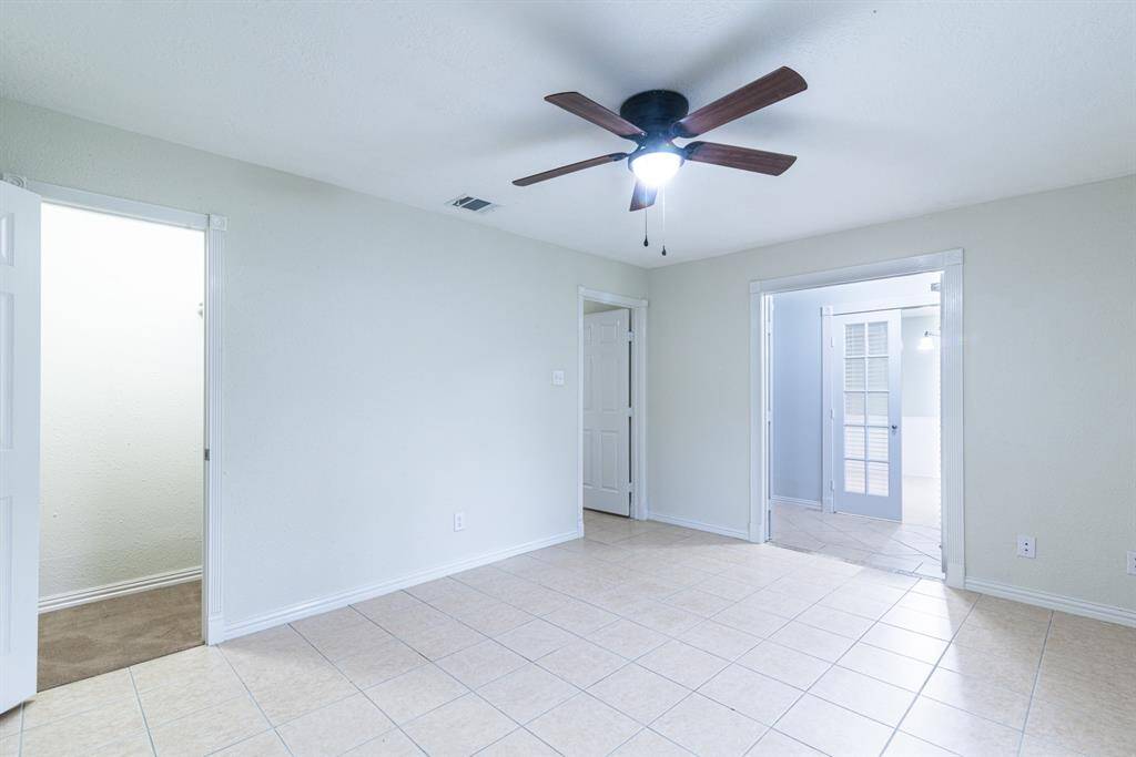 Bonus room, ready to transform into a bedroom, office, or flex space.  The possibilities are endless