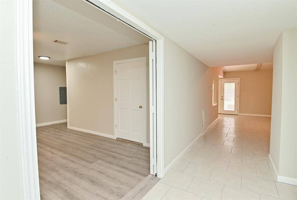 Entry Hallway