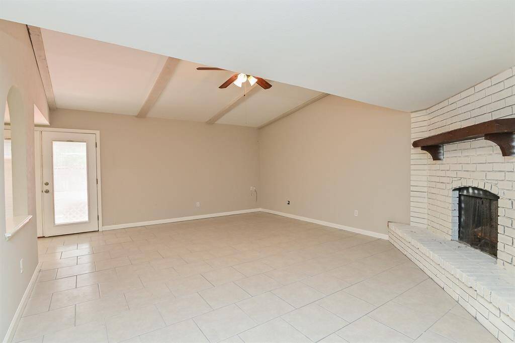 Open Living Area!