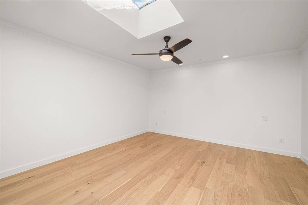 Office/Study/Flex room