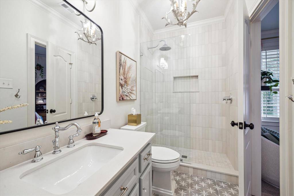 Updated Full Bath – Modernized fixtures and stylish finishes throughout.
