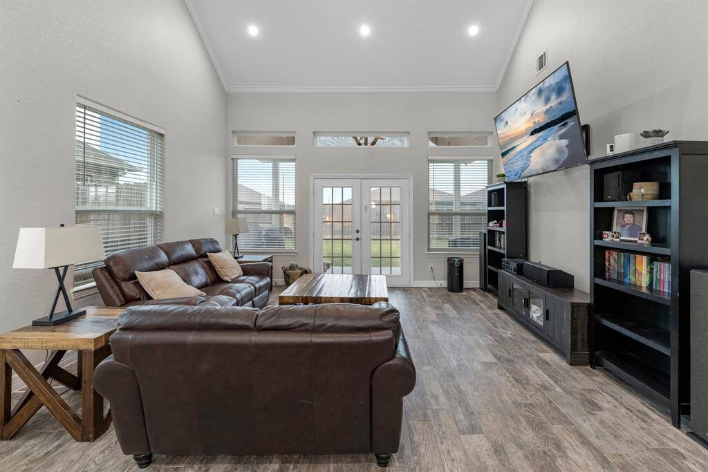 Spacious Primary