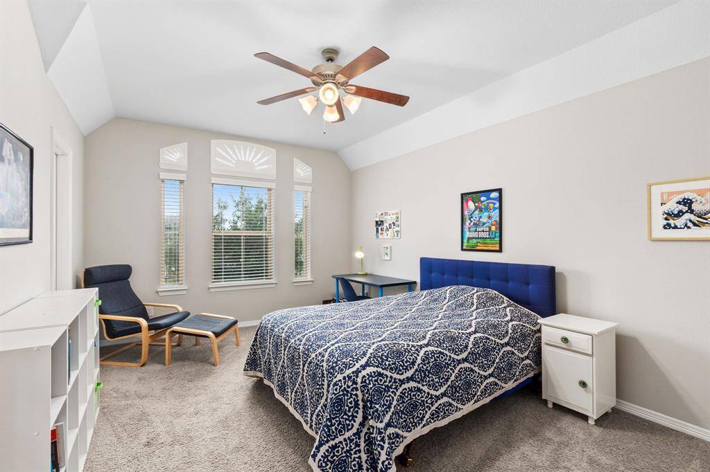 Upstairs are 3 large secondary bedrooms. All of the secondary bedrooms can accommodate Full/Queen-sized furnishings with room to spare.
