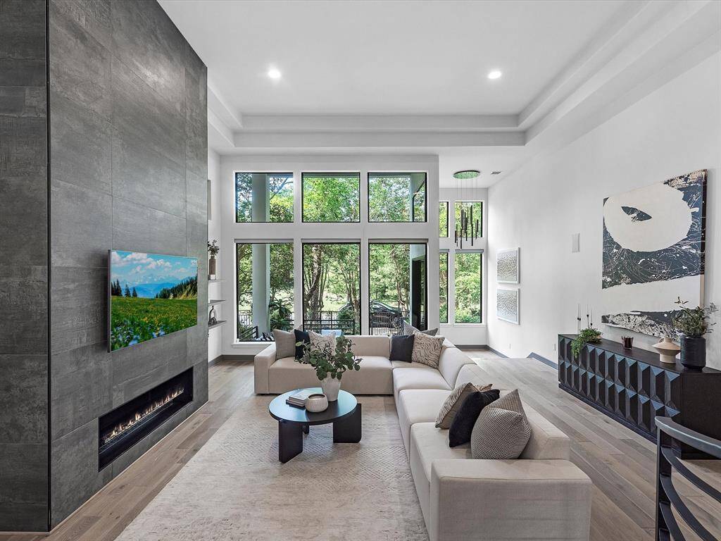 If you are a fan of natural light, high ceilings and a love of nature, then this view does not get much better.