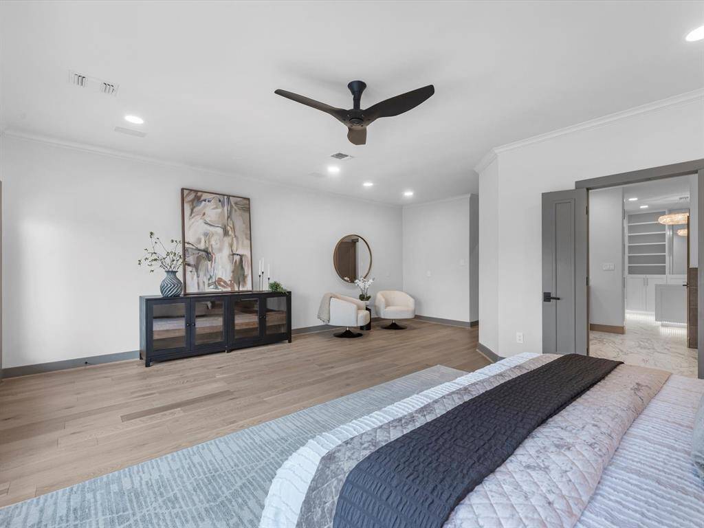 This room also has space for a seating area. The perfect place to relax and enjoy the views.