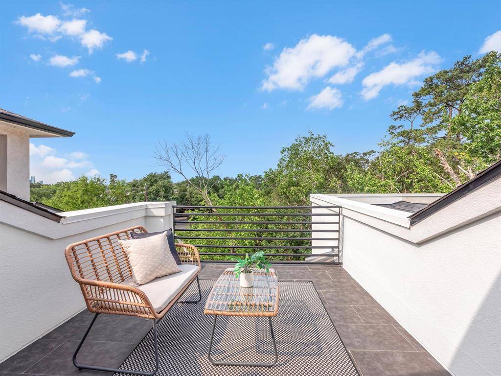 Imagine sipping an evening drink mesmerized by this view.