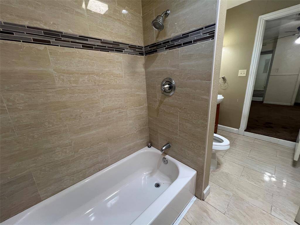 Bedroom 2 Bathroom