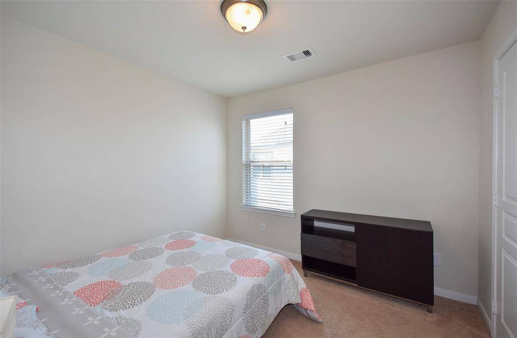 3rd secondary bedroom upstairs.