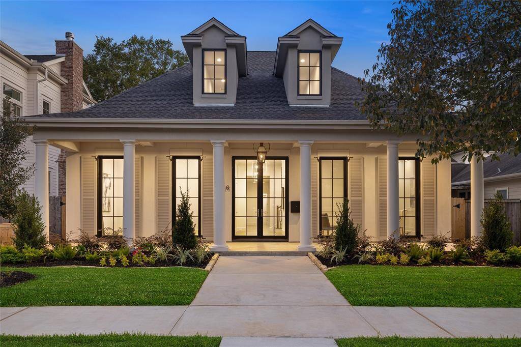 Previous Heights build by Aspire Fine Homes!