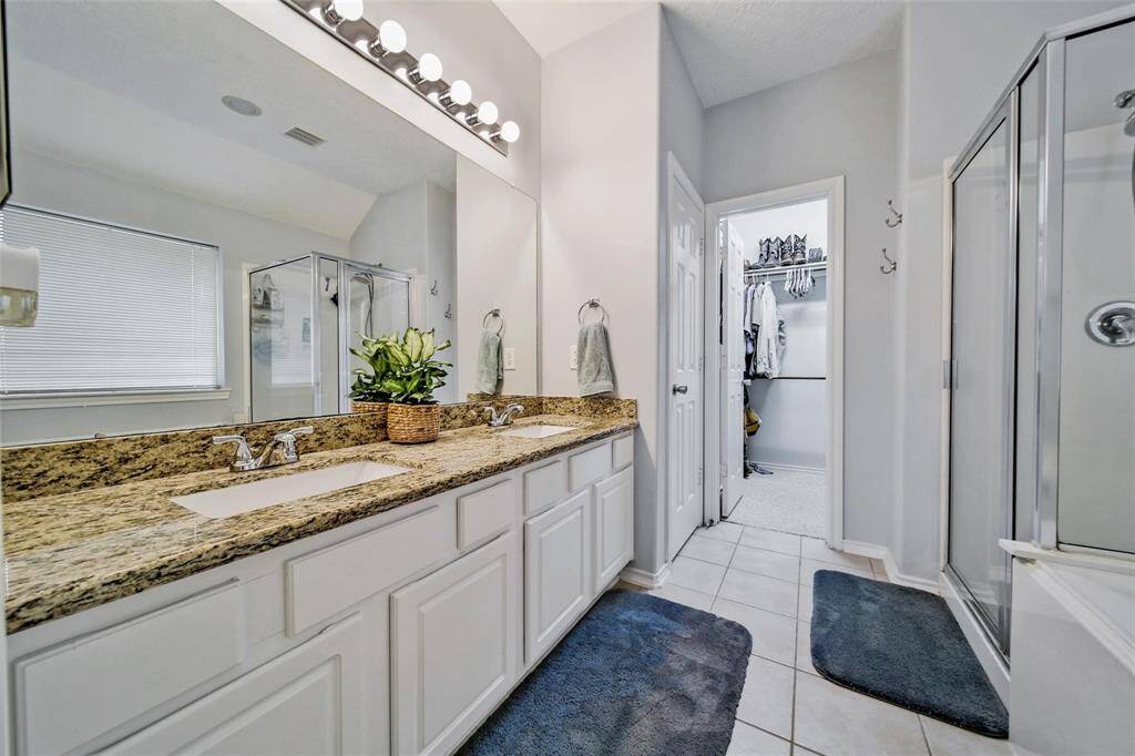 2 Sinks and a very large walk in closet with built ins