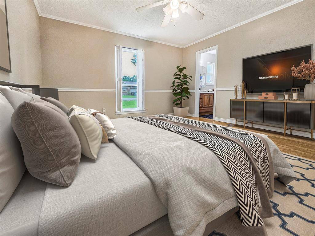 Primary Bedroom with Plenty of Natural Light and En Suite - VIRTUALLY STAGED