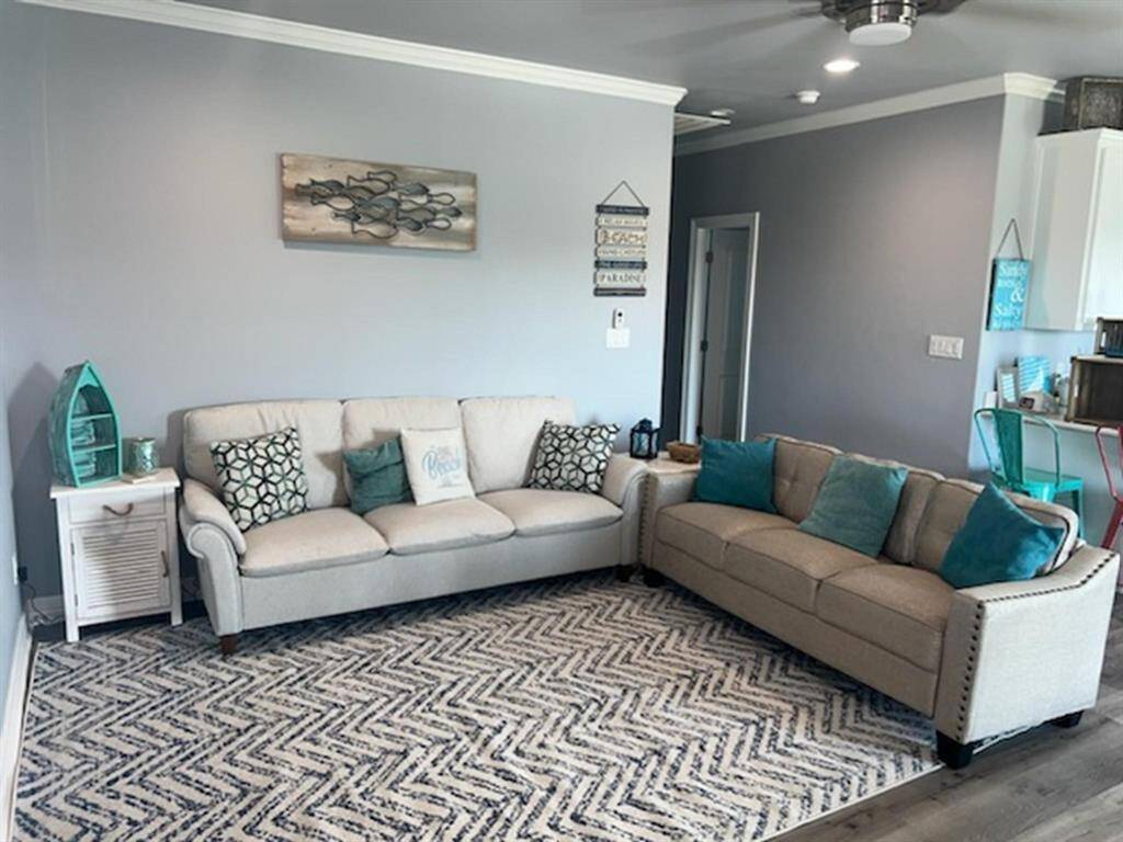 Large couch accommodates a big group!