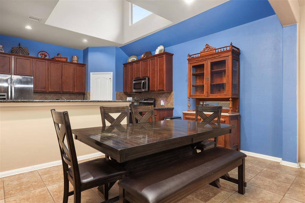 Large Dining Area Can Host Dinner Parties