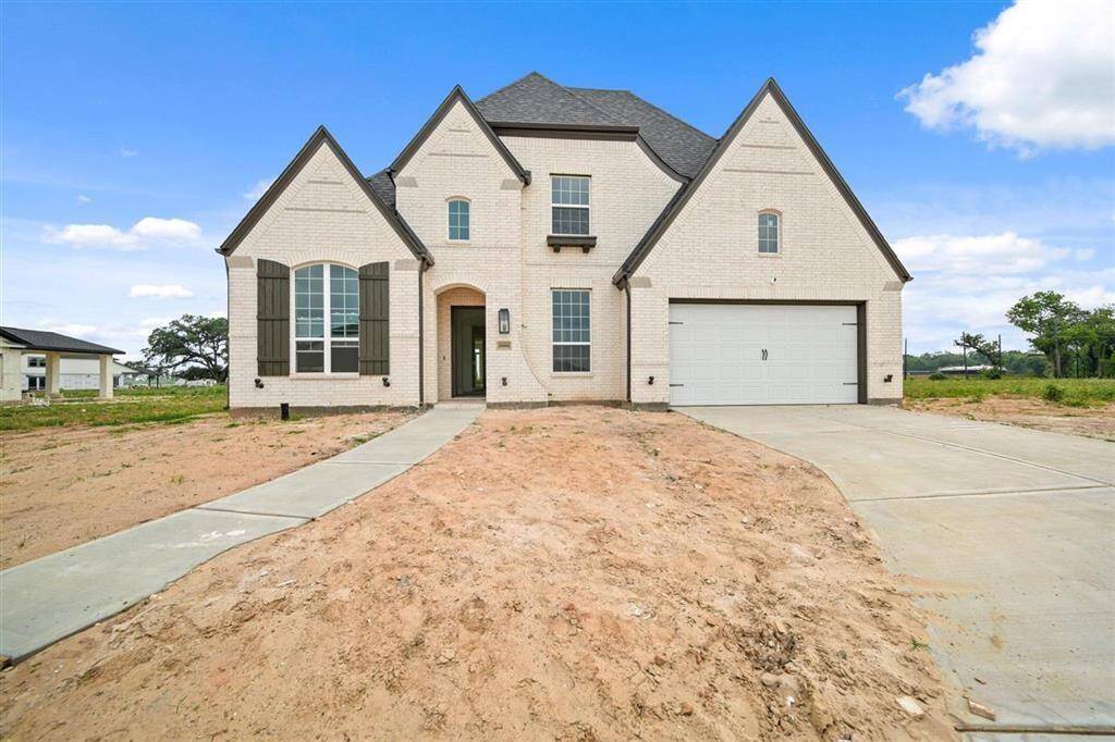 10806 Woodhouse