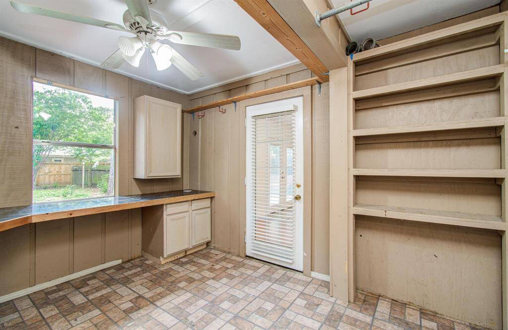 Bonus room leads to garage entry.