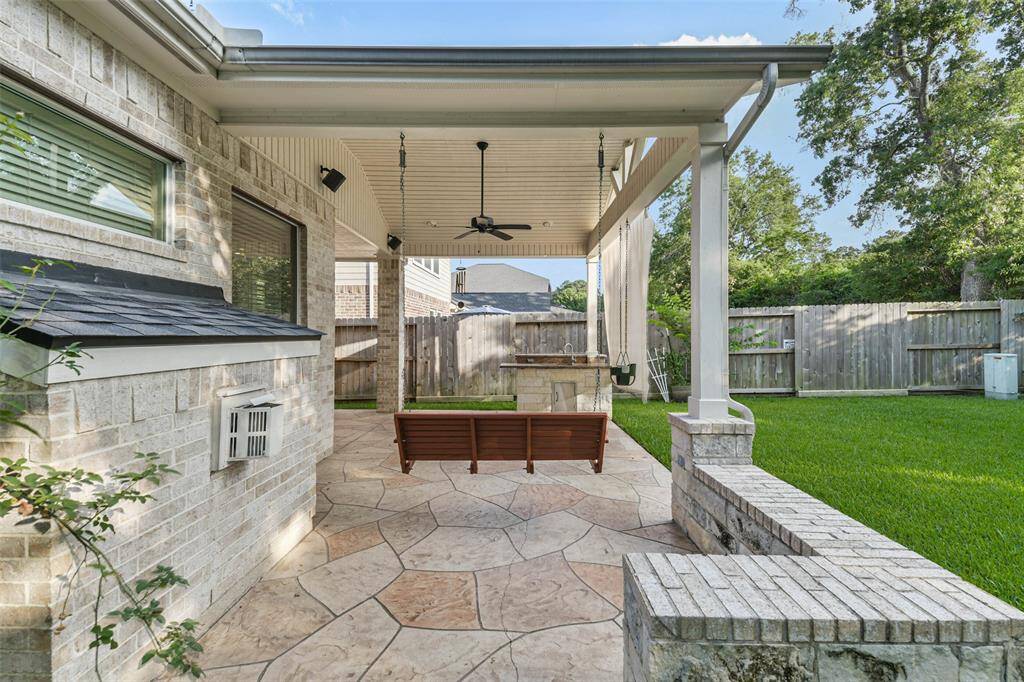 Another view of the covered porch.