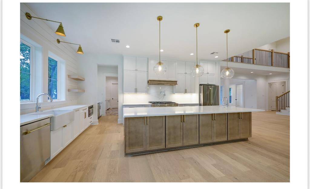 Here is an example of the builder’s work on another home they designed.