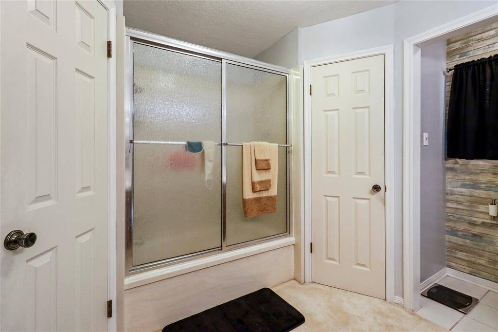 En Suite Shower