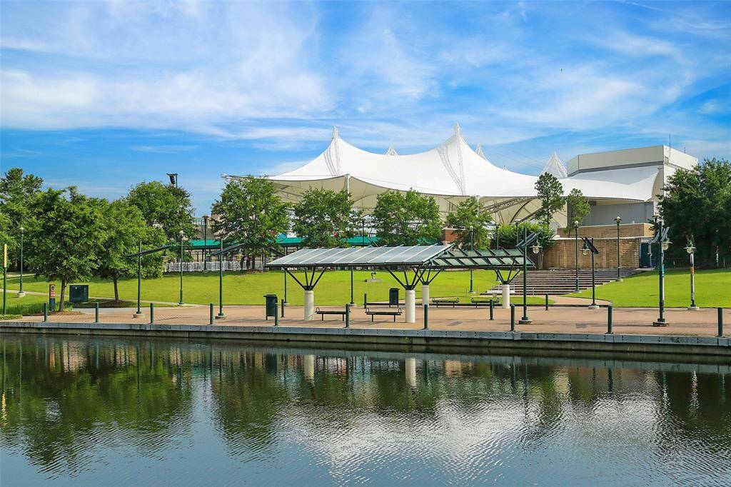 Set along The Woodlands Waterway, the Cynthia Woods Mitchell Pavilion is one of the region’s most beloved outdoor venues. With its iconic white canopy roof and tree-lined surroundings, it offers a relaxed yet dynamic setting for enjoying live music, performing arts, and cultural events under the stars. Whether it's a big-name concert or a night with the Houston Symphony, the Pavilion blends world-class entertainment with the charm and natural beauty of The Woodlands—making it a favorite destination for both