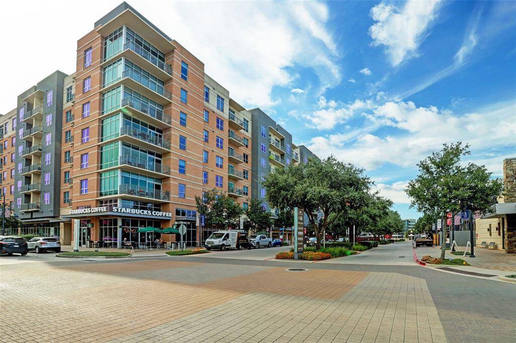 Whether you're enjoying a breezy lunch on a patio, catching a sunset along the lakeside trail, or grabbing drinks at Restaurant Row, Hughes Landing invites you to slow down and soak up the moment. The area is also home to luxury residences at One Lakes Edge and Two Lakes Edge, offering walkable access to Whole Foods, fitness studios, and seasonal events like live music at the Bandshell. With its mix of modern convenience and lakeside charm, Hughes Landing has become a favorite gathering place for locals.