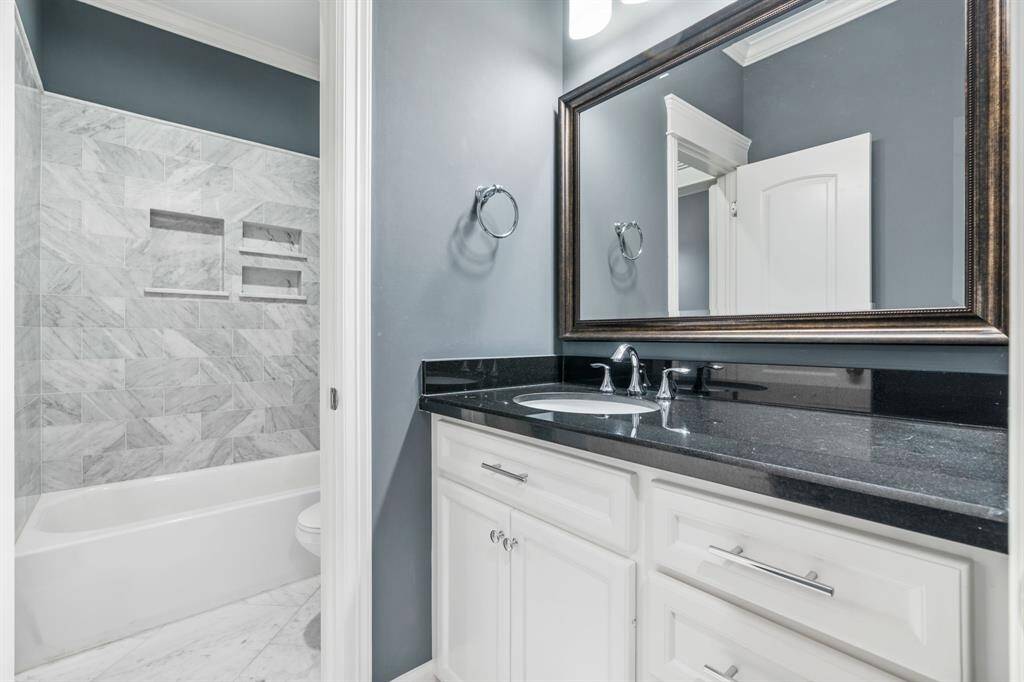 Jack and Jill bath room.