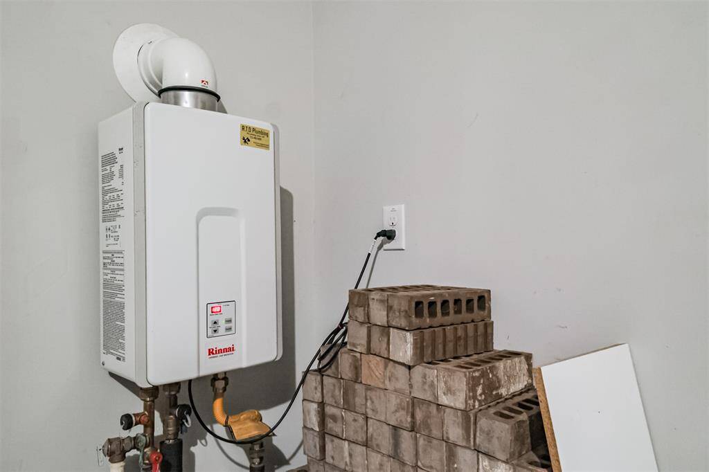 Energy Efficient Tankless Water Heater