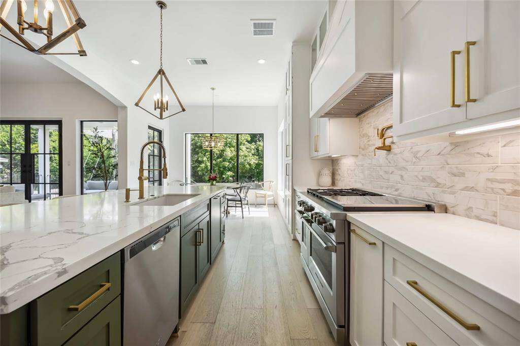 Sophisticated mudroom with custom built-ins and stylish utility—ideal for everyday transitions with a touch of design-forward functionality.