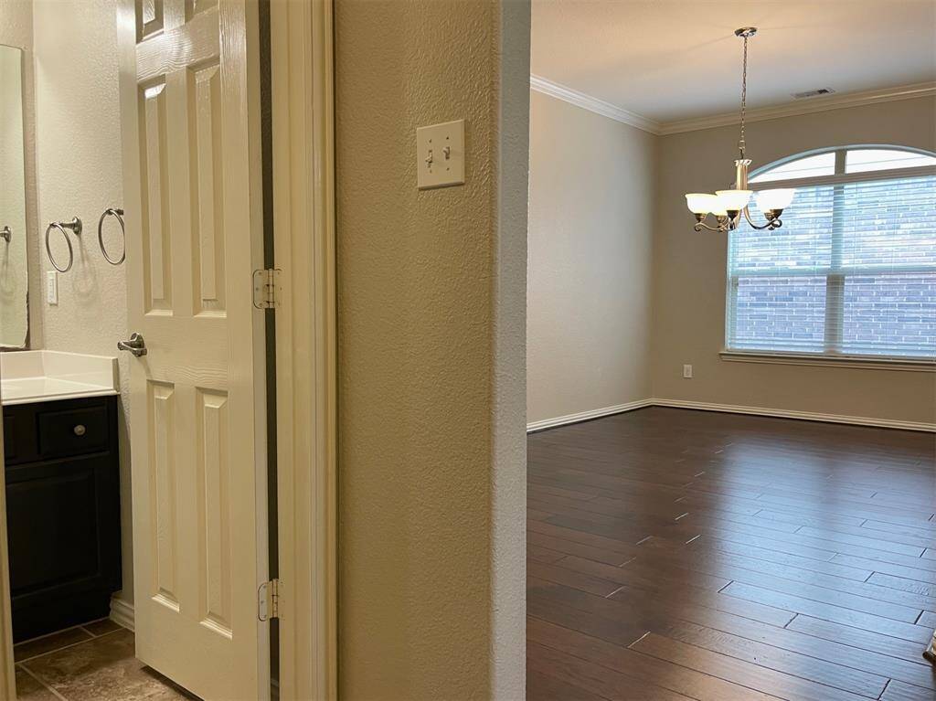 2nd enclave with one bedroom and bathroom