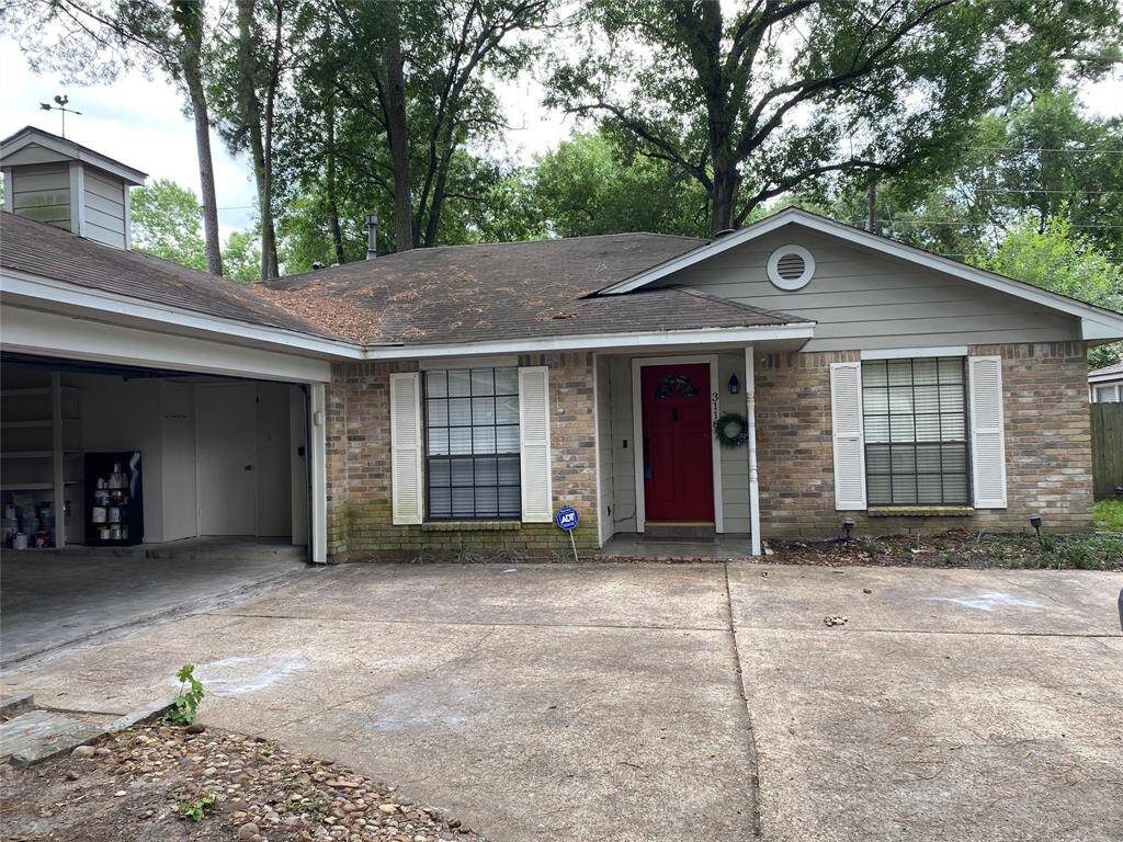 3118 Lake Stream Dr