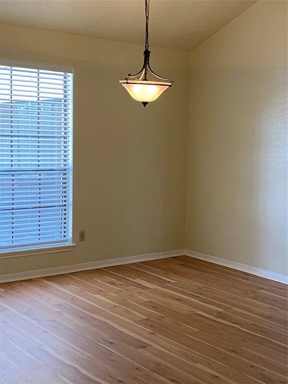 Formal Dining