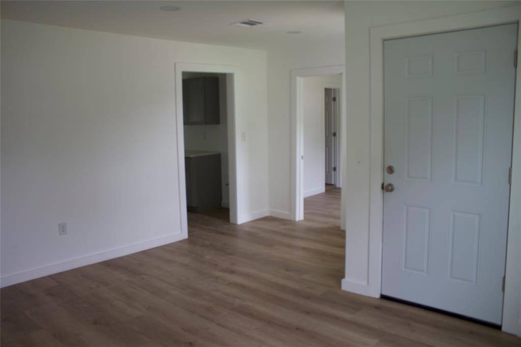 Entry into Living room