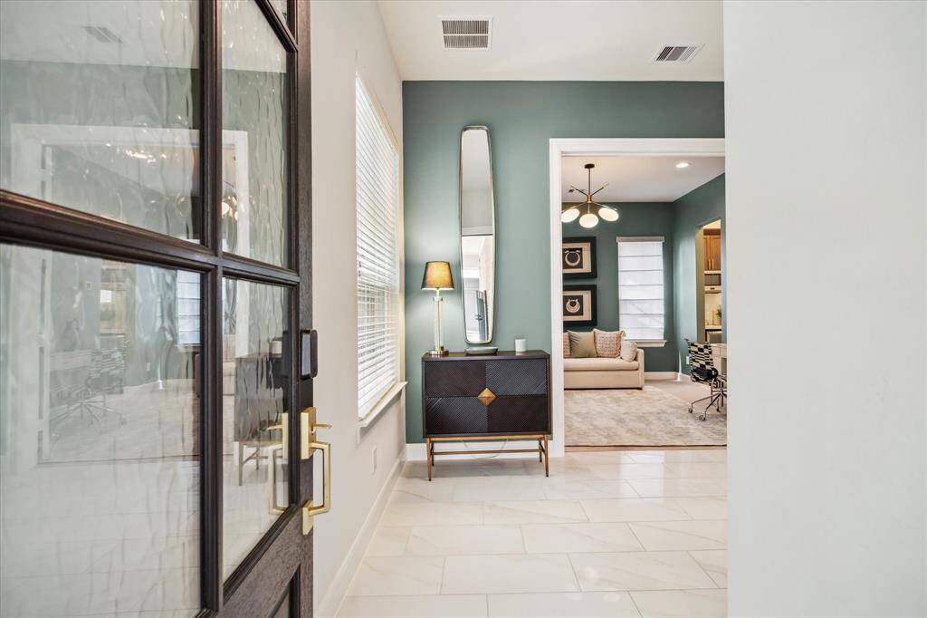 Enter to your foyer