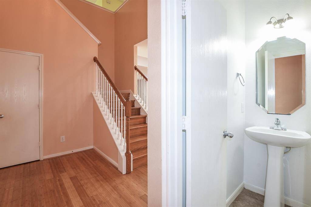 STAIRS TO UPSTAIRS