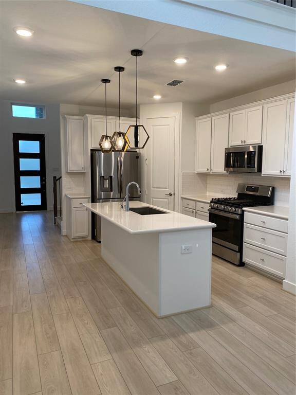 Recently added kitchen pendant lights beautify the look !