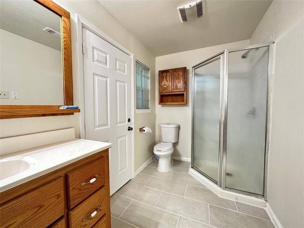 bathroom in primary bedroom
