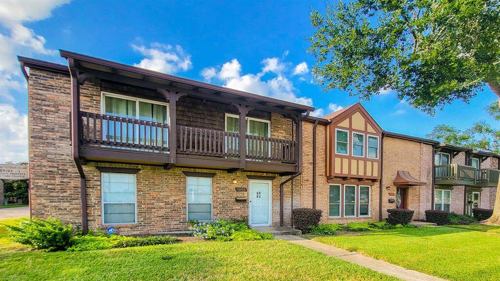 Beautiful, well-maintained community.