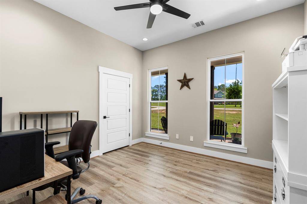 The second guest bedroom with great space for any design or use.