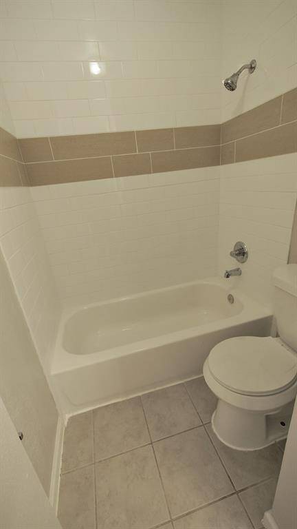 Updated Shower/Tub combo 2nd bath...