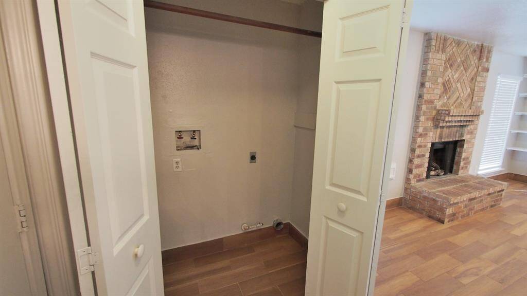 Washer & Dryer ... near Family-Room ... Gas or Electric Dryer...
