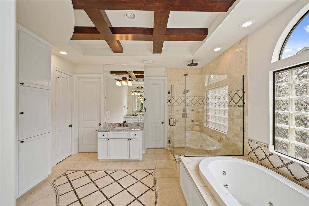 Additional features include a linen storage closet and a private water closet.