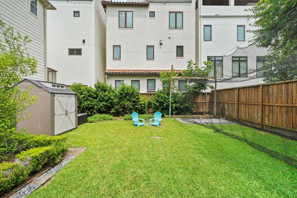 This one of a kind custom home sits on a hard to find oversized lot in Rice Military! A storage shed is included.