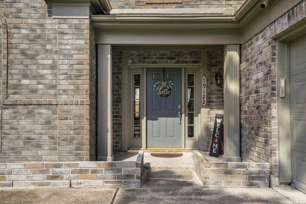 This home is stunning!